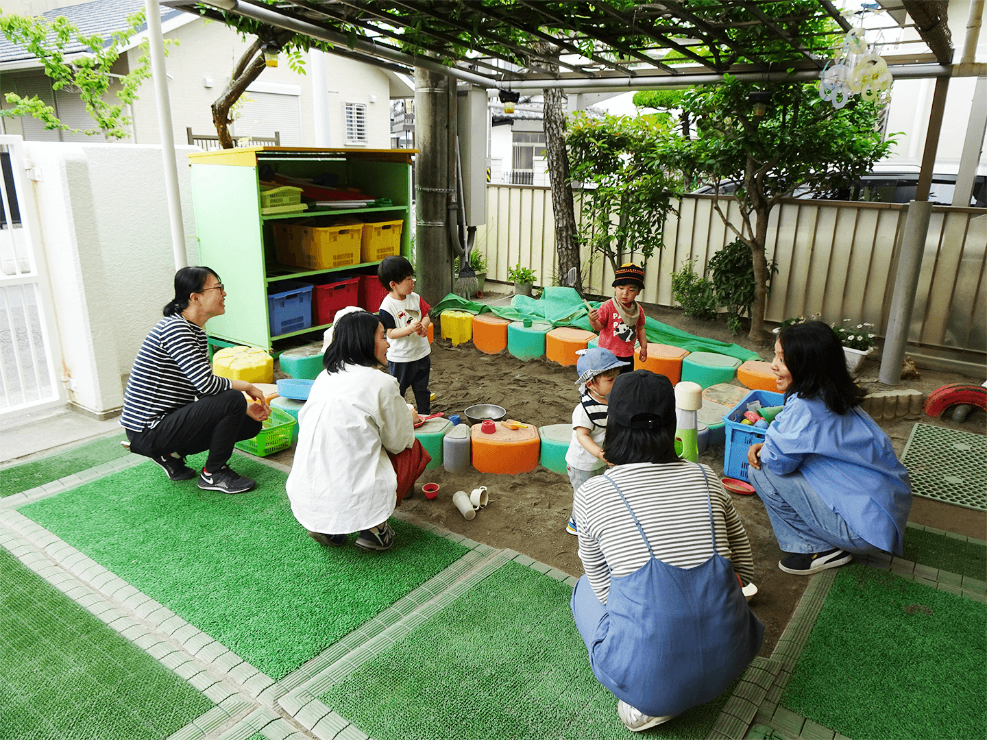支援センター（砂場）